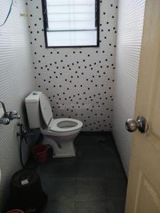 Bathroom Image of 2080 Sq.ft 3 BHK Apartment / Flat for sale in Leverage Greens Apartment, Vidya Nagar Nagpur for Rs. 10000000