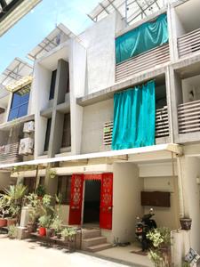 Building Image of 1400 Sq.ft 3 BHK Independent House for rent in Simraj Status, Kudasan Gandhinagar for Rs. 30000