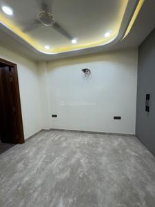 Bedroom Image of 1440 Sq.ft 3 BHK Builder Floor for sale in Rajouri Garden New Delhi for Rs. 28000000