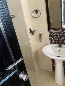 Bathroom Image of 1385 Sq.ft 3 BHK Apartment / Flat for sale in Prateek Wisteria, Sector 77 Noida for Rs. 18500000