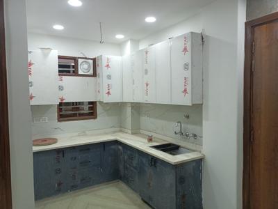 Kitchen Image of 910 Sq.ft 3 BHK Builder Floor for sale in Pitampura New Delhi for Rs. 8500000