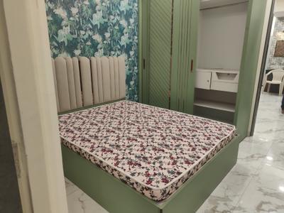 Bedroom Image of 550 Sq.ft 1 BHK Apartment / Flat for rent in Worli Mumbai for Rs. 75000