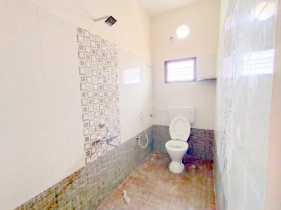 Bathroom Image of 1000 Sq.ft 2 BHK Independent House for sale in Kundrathur Chennai for Rs. 6000000