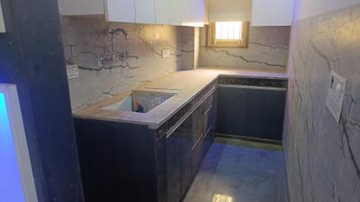 Kitchen Image of 542 Sq.ft 2 BHK Builder Floor for sale in Dwarka Mor New Delhi for Rs. 3000000