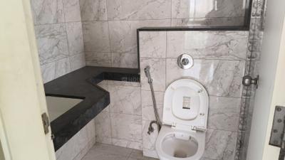 Image of 1005 Sq.ft 2 BHK Apartment / Flat for sale in Amanora Gold Towers, Hadapsar, Pune for Rs. 11000000