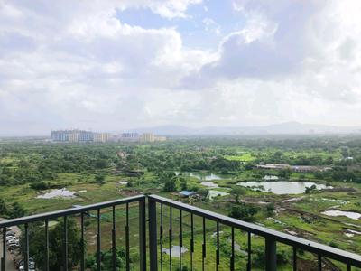 Living Room Image of 1200 Sq.ft 2.5 BHK Apartment / Flat for sale in Lodha CASA LAKESIDE, Palava Phase 2 Thane for Rs. 7200000