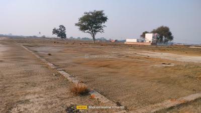Mohanlalganj Plot View 2