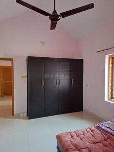 Bedroom Image of 750 Sq.ft 2 BHK Builder Floor for rent in Thurakkal Manjeri for Rs. 18000
