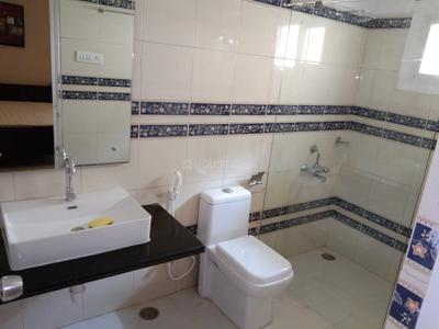 Bathroom Image of 2300 Sq.ft 3 BHK Apartment / Flat for rent in Banjara Hills Hyderabad for Rs. 73000