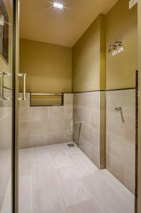 Bathroom Image of 1750 Sq.ft 3 BHK Apartment / Flat for sale in Serene Sparkles, South Bopal Ahmedabad for Rs. 8500000