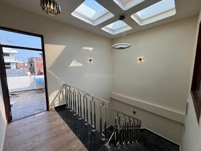 Balcony Image of 2500 Sq.ft 5 BHK Independent House for sale in Awaleshpur Varanasi for Rs. 21000000