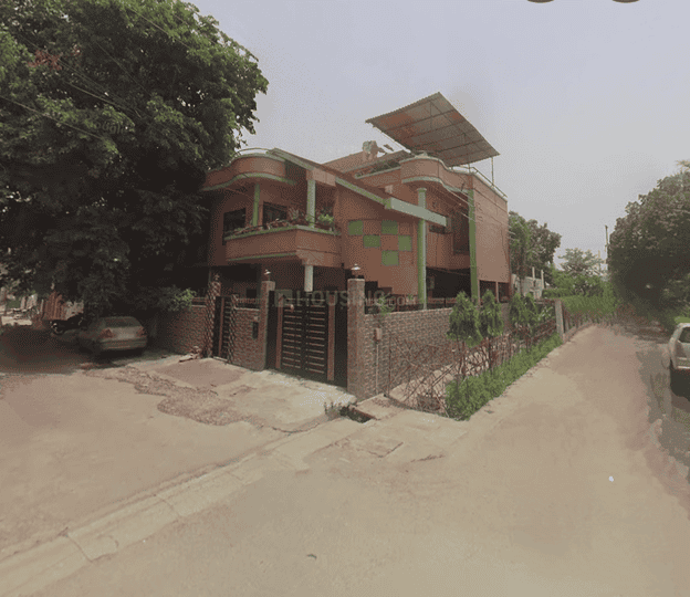 Gomti Nagar Main Image 1
