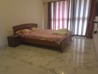 Bedroom Image of 1750 Sq.ft 3 BHK Apartment / Flat for rent in Raheja Ridgewood, Goregaon East Mumbai for Rs. 124999