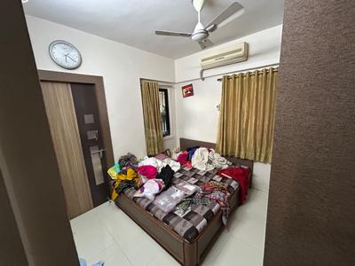 Bedroom Image of 1530 Sq.ft 4 BHK Apartment / Flat for sale in Navrangpura Ahmedabad for Rs. 9150000