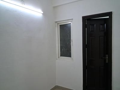 Servant Room Image of 1684 Sq.ft 3 BHK Apartment / Flat for sale in Paramount Floraville, Kulesara Noida for Rs. 20500000