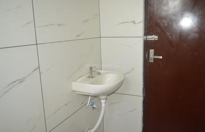 Bathroom Image of 1700 Sq.ft 4 BHK Independent House for sale in Chottanikkara Kochi for Rs. 7800000