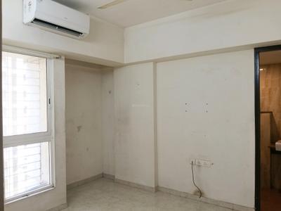 Bedroom Image of 650 Sq.ft 1 BHK Apartment / Flat for sale in Lodha Amara, Thane West Thane for Rs. 7000000
