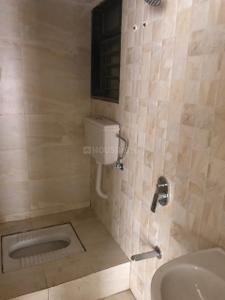 Bathroom Image of 850 Sq.ft 2 BHK Apartment / Flat for sale in Thane West Thane for Rs. 9600000
