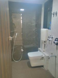 Common Bathroom Image of 689 Sq.ft 1 BHK Apartment / Flat for sale in Ambernath East Ambernath for Rs. 2400000