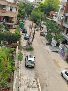 Balcony Image of 1200 Sq.ft 2 BHK Apartment / Flat for sale in Mahanagar Lucknow for Rs. 7500000