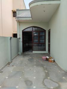 Image of 2000 Sq.ft 2 BHK Independent House for rent in Beta I, Greater Noida for Rs. 20000