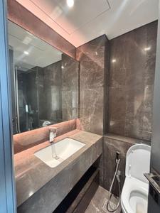 Image of 2000 Sq.ft 4 BHK Apartment / Flat for sale in Lodha Trump Tower, Lower Parel, Mumbai for Rs. 119900000