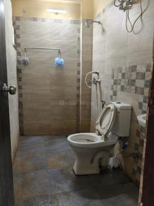 Bathroom Image of 678 Sq.ft 2 BHK Builder Floor for sale in Harris Ganj Kanpur for Rs. 4500000
