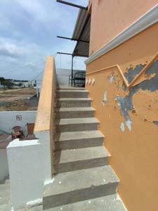 Balcony Image of 13500 Sq.ft 2 BHK Independent House for sale in Vadugapalayam Pudur Tiruppur for Rs. 4800000