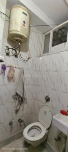 Bathroom Image of 2583 Sq.ft 2 BHK Apartment / Flat for rent in Pitampura New Delhi for Rs. 17500