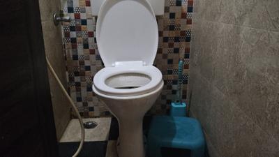 Bathroom Image of 700 Sq.ft 1 BHK Apartment / Flat for sale in SPS White Aster, Ulwe Navi Mumbai for Rs. 6000000