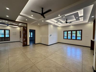 Hall Image of 3500 Sq.ft 5 BHK Independent House for sale in Aluva Kochi for Rs. 32500000