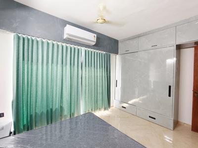 Bedroom Image of 1750 Sq.ft 3 BHK Apartment / Flat for rent in Radhe Infinity, Kudasan Gandhinagar for Rs. 32000