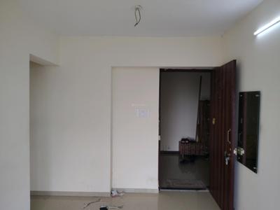 Living Room Image of 700 Sq.ft 1 BHK Apartment / Flat for rent in Vijay Vatika, Thane West Thane for Rs. 18001