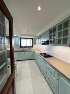 Balcony Image of 3200 Sq.ft 3.5 BHK Independent House for sale in Sector 33 Chandigarh for Rs. 255000000