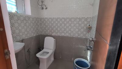 Image of 1251 Sq.ft 2 BHK Apartment / Flat for rent in Kondapur, Hyderabad for Rs. 35000