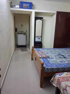 Bedroom Image of 1500 Sq.ft 2 BHK Apartment / Flat for rent in Thiruvanmiyur Chennai for Rs. 40000