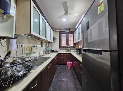 Kitchen Image of 1800 Sq.ft 3 BHK Builder Floor for sale in Jangpura New Delhi for Rs. 50000000