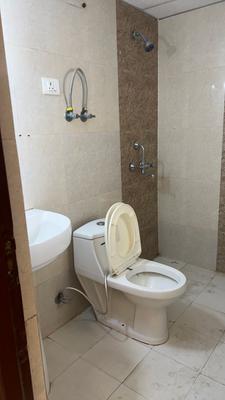 Image of 1275 Sq.ft 3 BHK Apartment / Flat for rent in Supertech Eco Village 3, Noida Extension, Greater Noida for Rs. 18000
