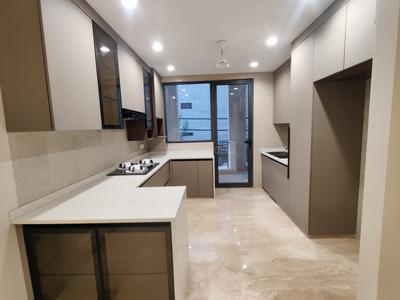 Kitchen Image of 2700 Sq.ft 4 BHK Builder Floor for rent in  Vigyan Vihar RWA, Surajmal Vihar New Delhi for Rs. 70000
