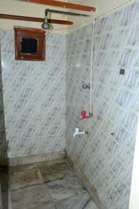 Bathroom Image of 1200 Sq.ft 1 BHK Independent House for rent in Police Line Bokaro for Rs. 9000