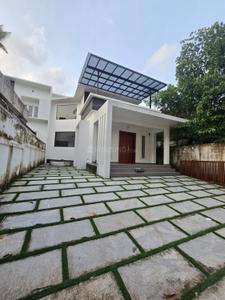 Image of 2200 Sq.ft 4 BHK Independent House for sale in Aluva, Kochi for Rs. 10000000