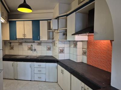 3.5 BHK Flat