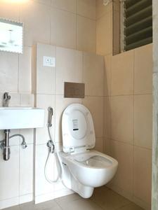 Bedroom One Image of 1100 Sq.ft 3 BHK Apartment / Flat for rent in Godrej Emerald, Kasarvadavali Thane for Rs. 45000