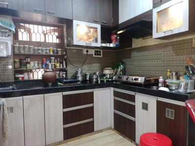 Kitchen Image of 1800 Sq.ft 10 BHK Independent House for sale in Picnic Garden Kolkata for Rs. 21000000
