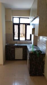 Kitchen Image of 1055 Sq.ft 3 BHK Apartment / Flat for rent in Auric City Homes, Sector 82 Faridabad for Rs. 16500
