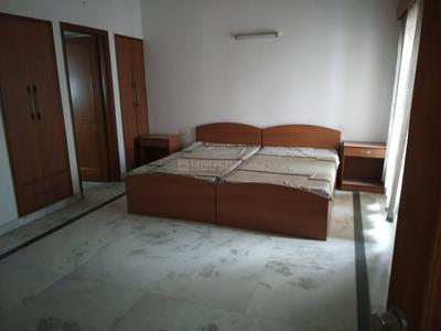 Bedroom Image of 5000 Sq.ft 6 BHK Independent House for rent in Sector 50 Noida for Rs. 200000