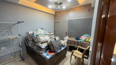 Bedroom Image of 1100 Sq.ft 3 BHK Builder Floor for sale in Chirag Dilli New Delhi for Rs. 10000000