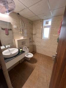 Bathroom Image of 1450 Sq.ft 3 BHK Apartment / Flat for rent in Ambika LA Parisian , Sector 66 Mohali for Rs. 50000