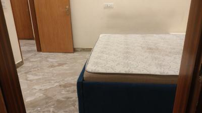Bedroom Image of 1250 Sq.ft 3 BHK Apartment / Flat for rent in Chhattarpur New Delhi for Rs. 42000