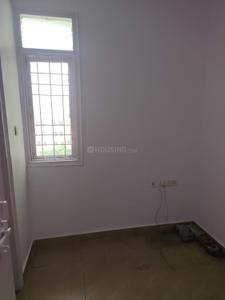 Bedroom Image of 1650 Sq.ft 3.5 BHK Apartment / Flat for rent in Transport Nagar Lucknow for Rs. 18500